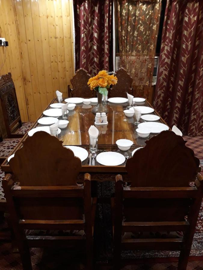 Lala Rulh Heritage Group Of Houseboats Srīnagar Esterno foto