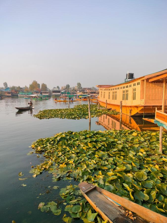 Lala Rulh Heritage Group Of Houseboats Srīnagar Esterno foto