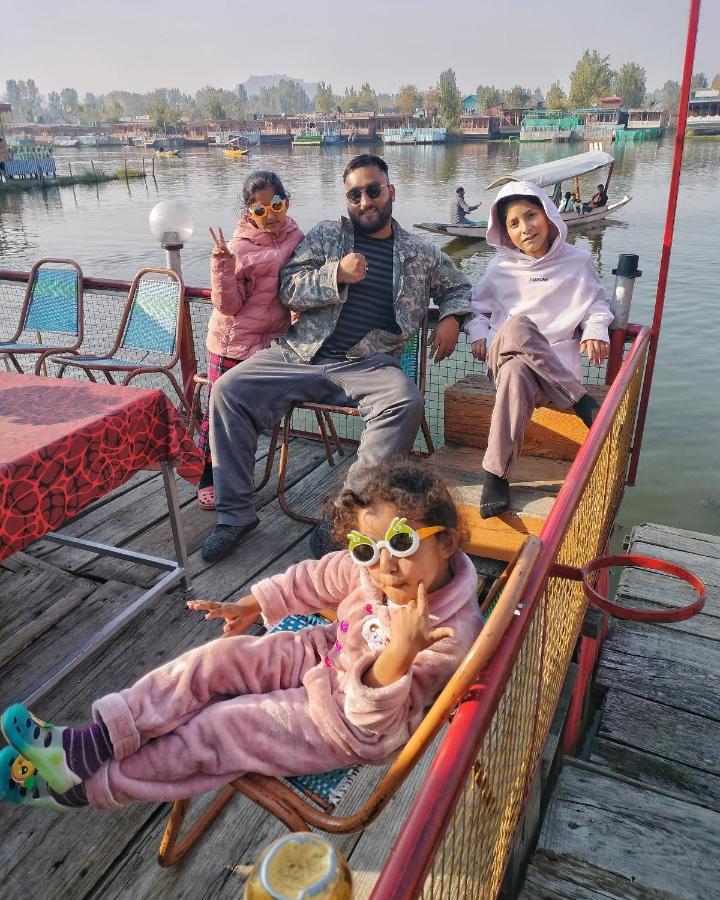 Lala Rulh Heritage Group Of Houseboats Srīnagar Esterno foto