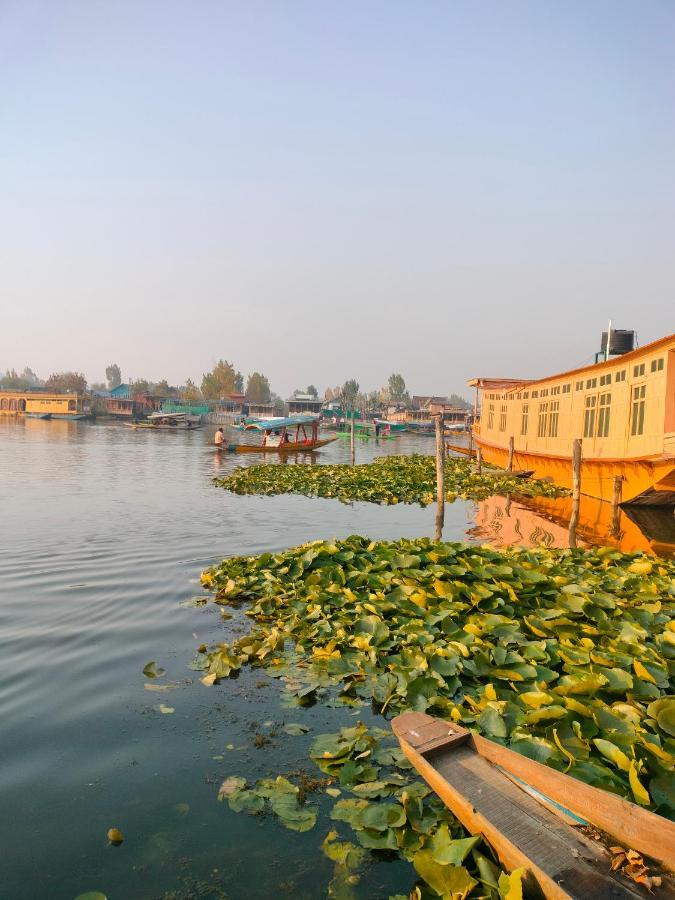 Lala Rulh Heritage Group Of Houseboats Srīnagar Esterno foto