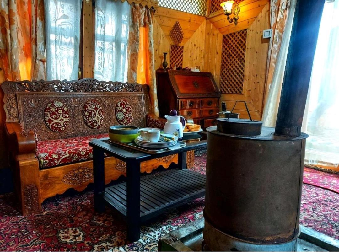 Lala Rulh Heritage Group Of Houseboats Srīnagar Esterno foto