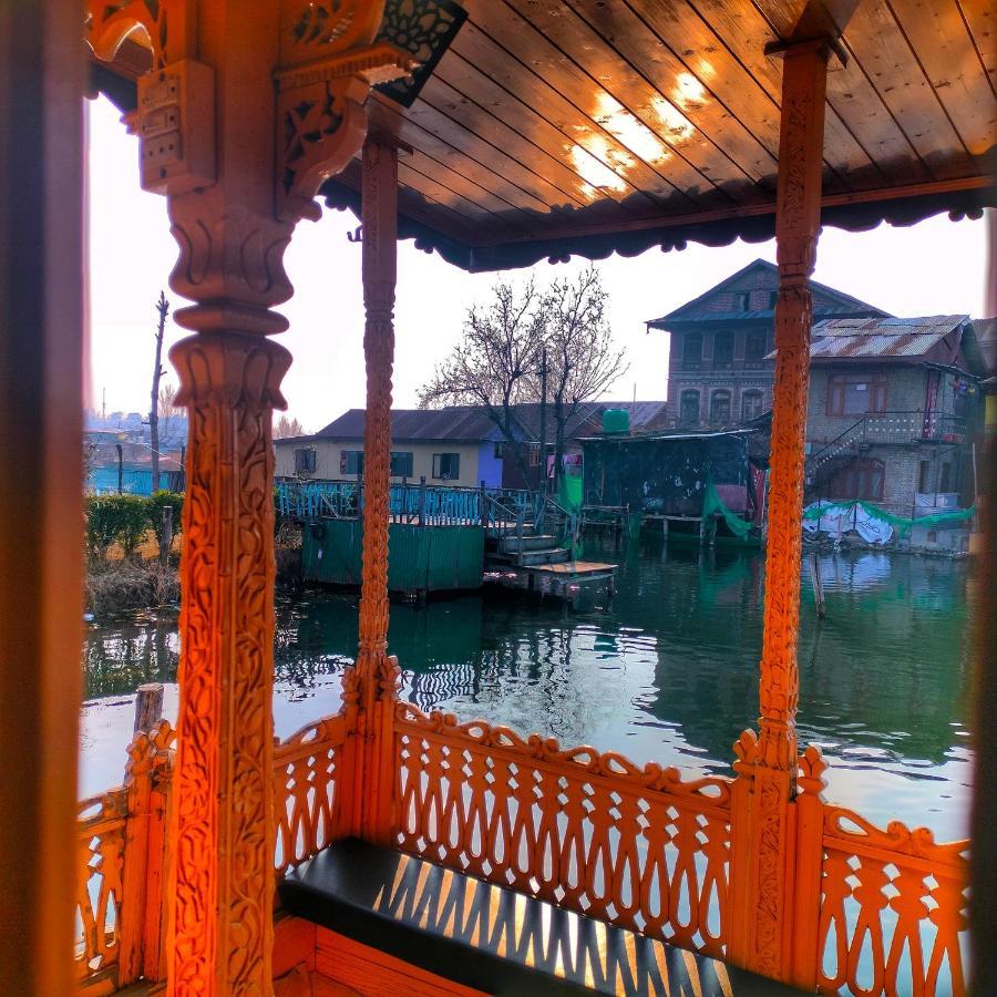 Lala Rulh Heritage Group Of Houseboats Srīnagar Esterno foto