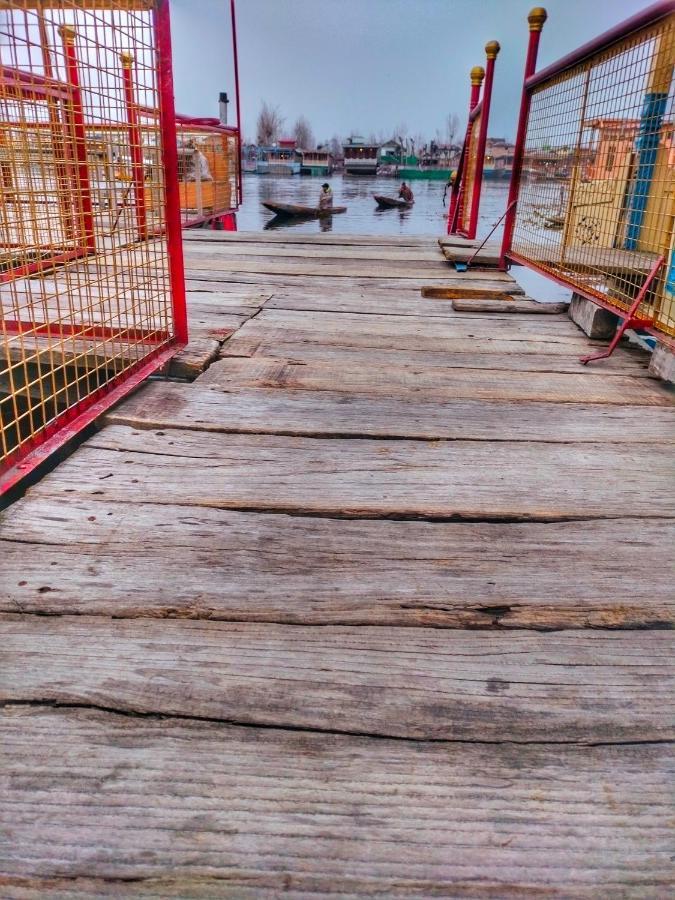 Lala Rulh Heritage Group Of Houseboats Srīnagar Esterno foto